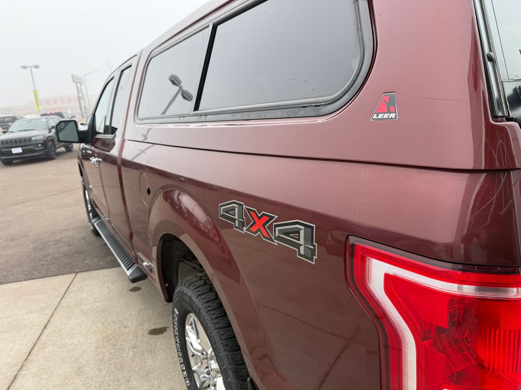 Used 2017 Brown Ford XLT image 34