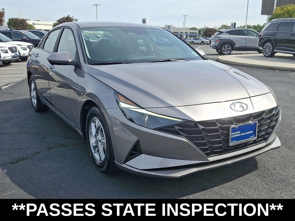 Thumbnail: 2023 Hyundai Elantra - 4