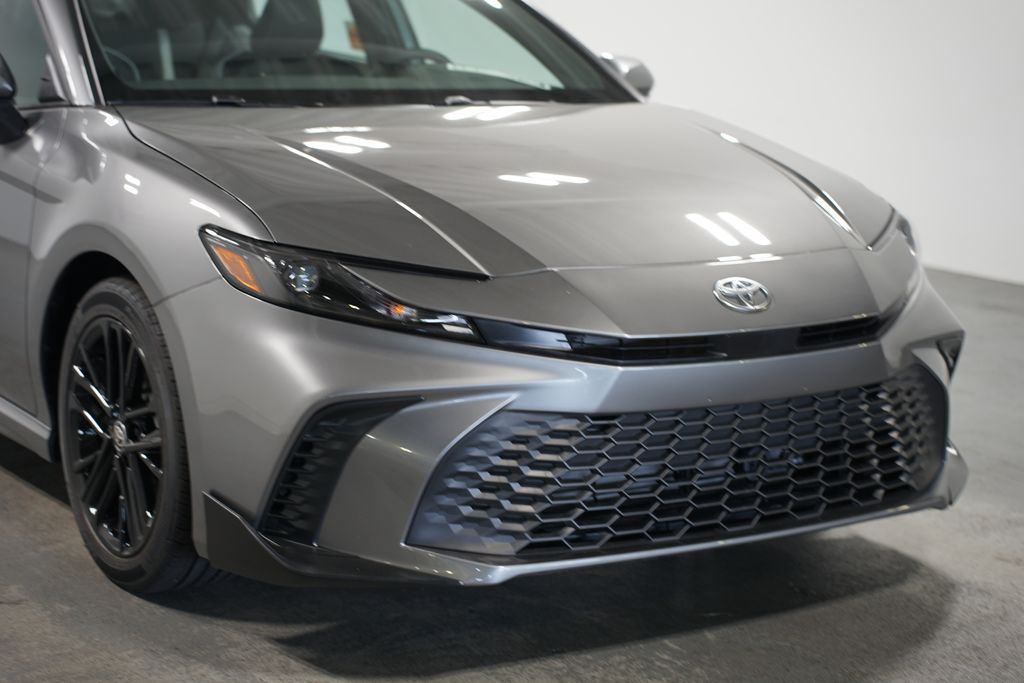 Thumbnail: 2025 Toyota Camry - 4