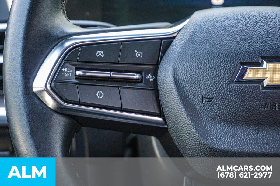 Used 2025 Black Chevrolet LT image 31