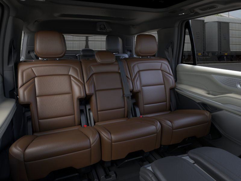 2025 Lincoln Navigator Reserve 11