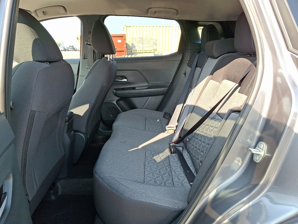 Thumbnail: 2025 Nissan Kicks - 5