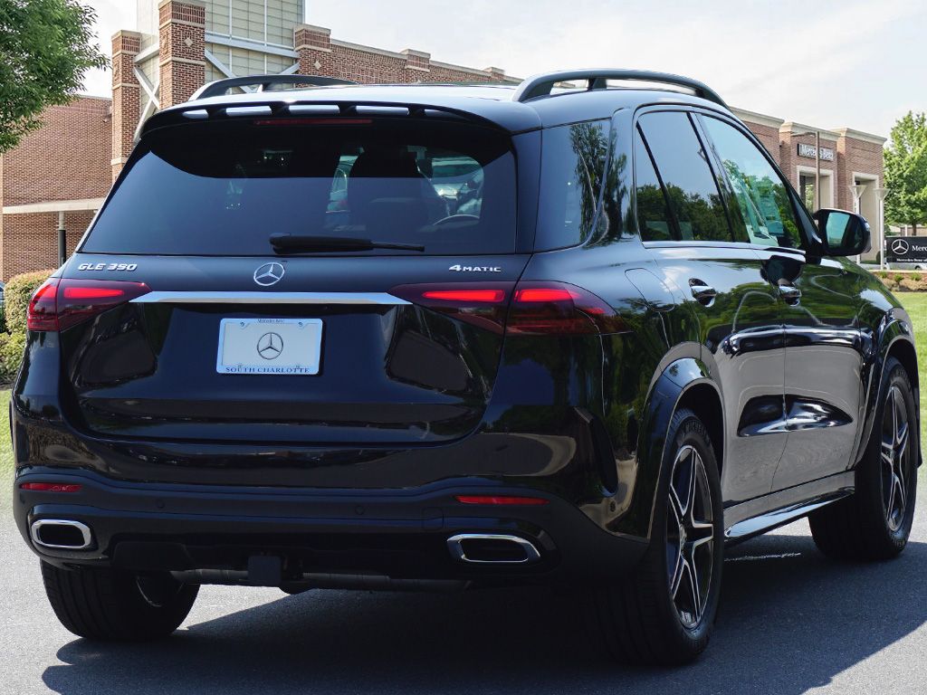 Thumbnail: 2026 Mercedes-Benz GLE - 6