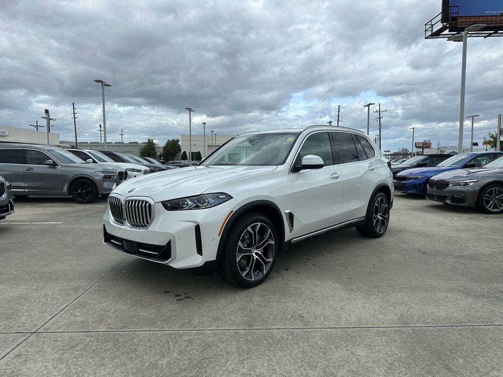 Mineral White Metallic 2026 BMW X5 SUV / Crossover All-Wheel Drive 8-Speed Automatic