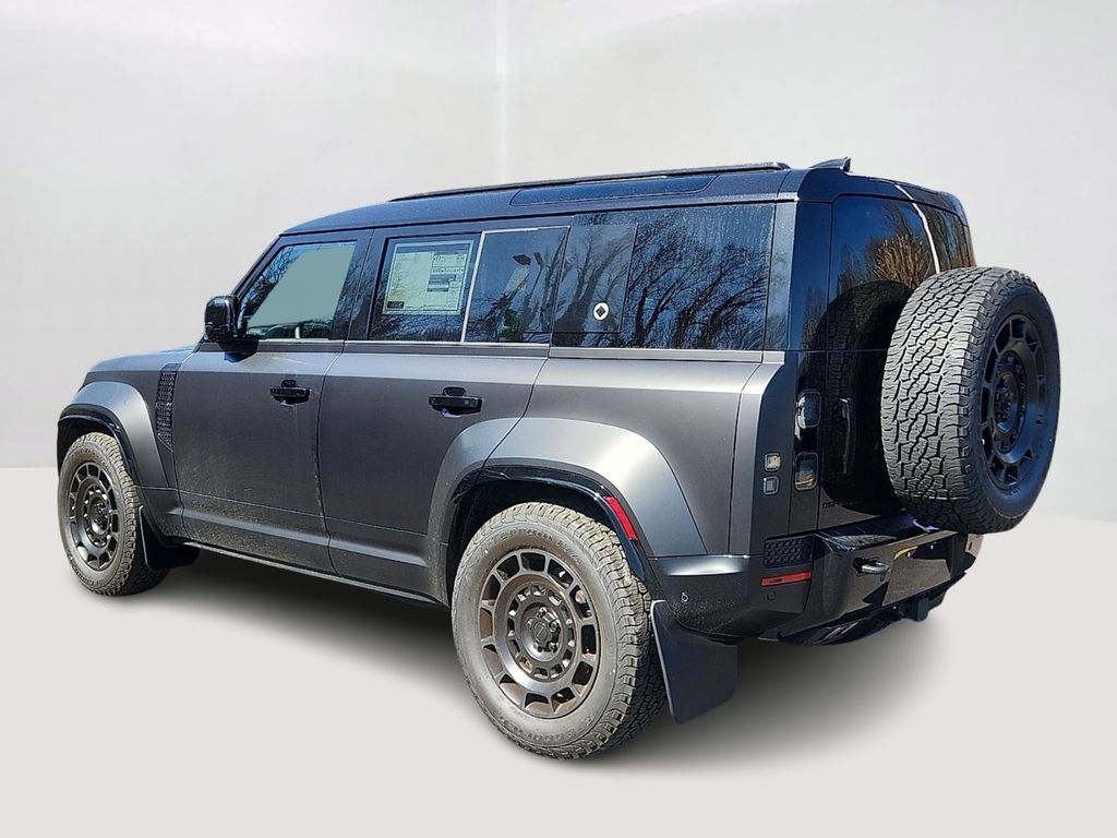 Thumbnail: 2026 Land Rover Defender - 4