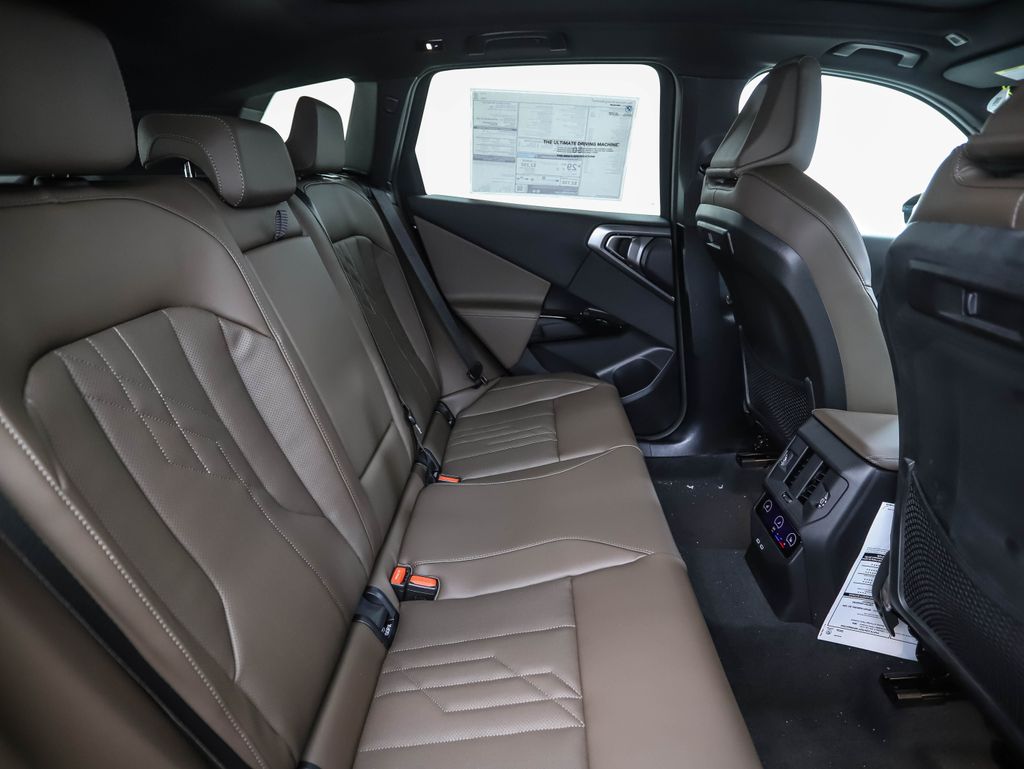 Thumbnail: 2026 BMW X3 - 27