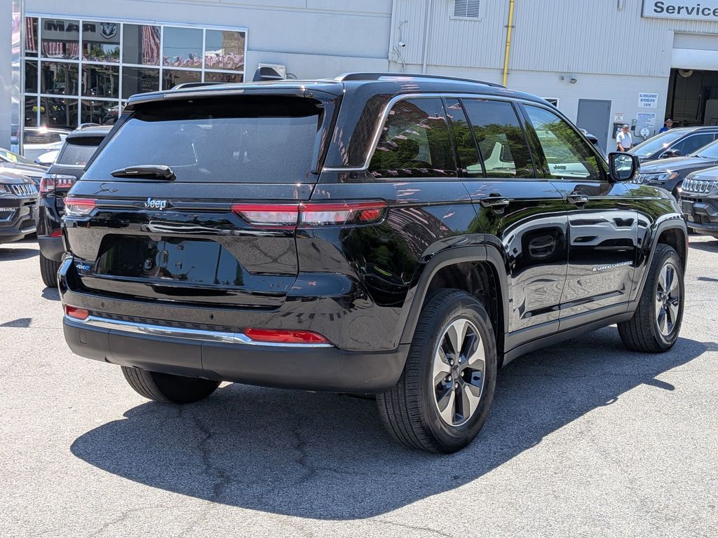 Used 2023 Black Jeep 4xe image 6