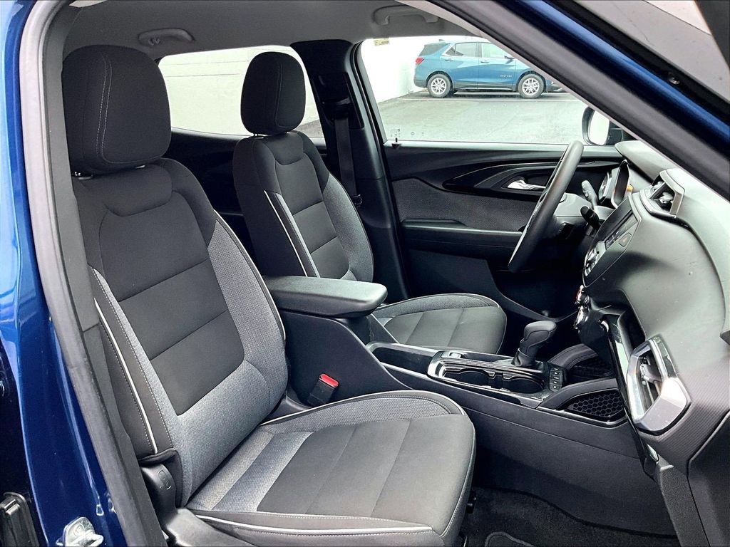 2022 Chevrolet TrailBlazer — photo 11