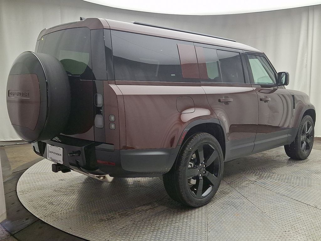 Thumbnail: 2026 Land Rover Defender - 3