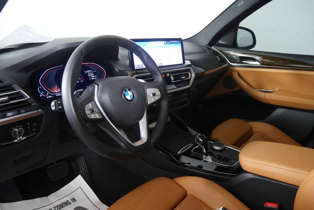 Thumbnail: 2023 BMW X3 - 10