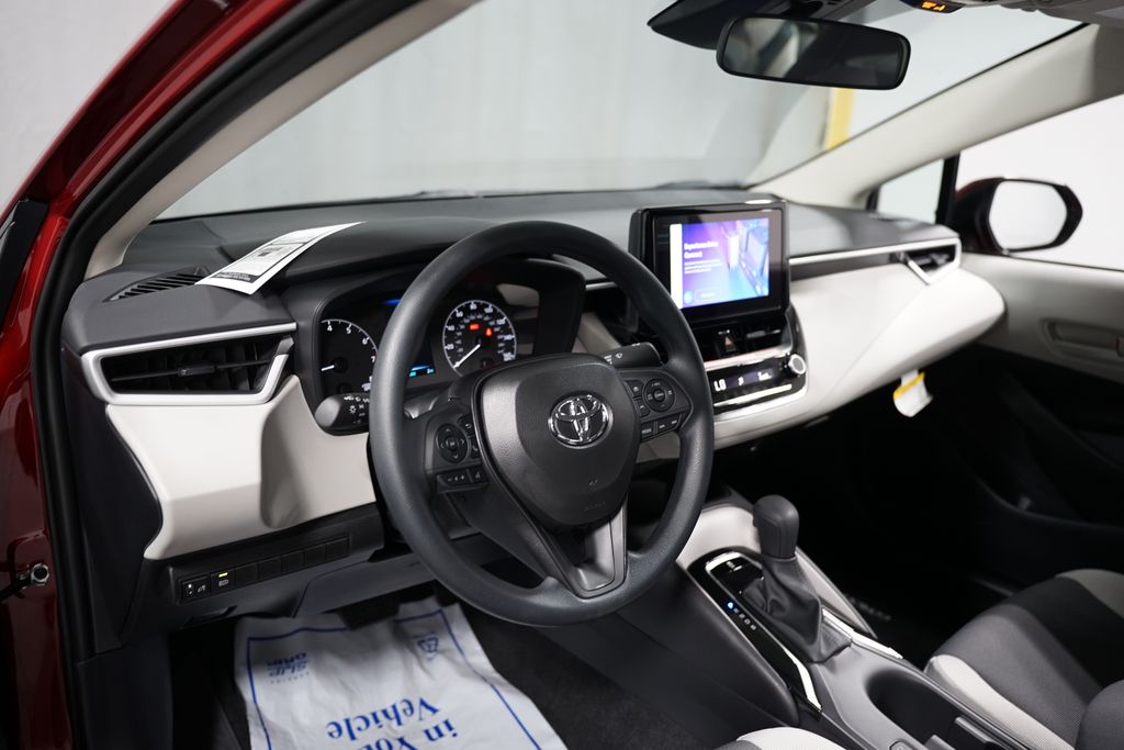 2025 Toyota Corolla LE 11