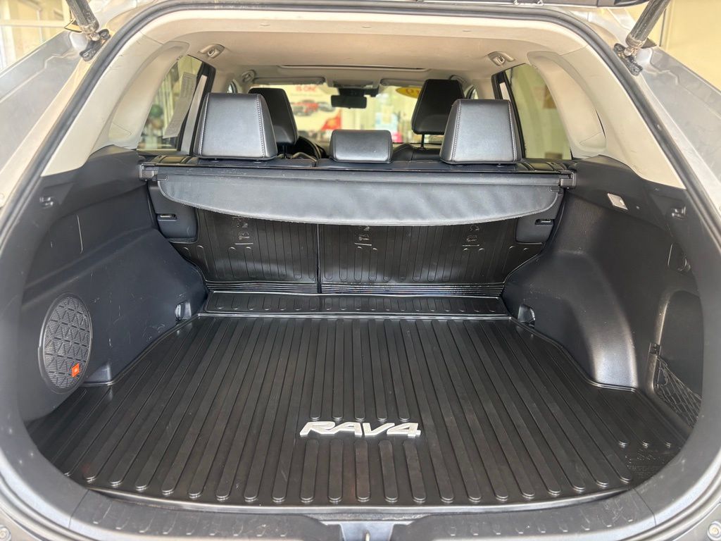 Used 2019 Toyota RAV4 SUV