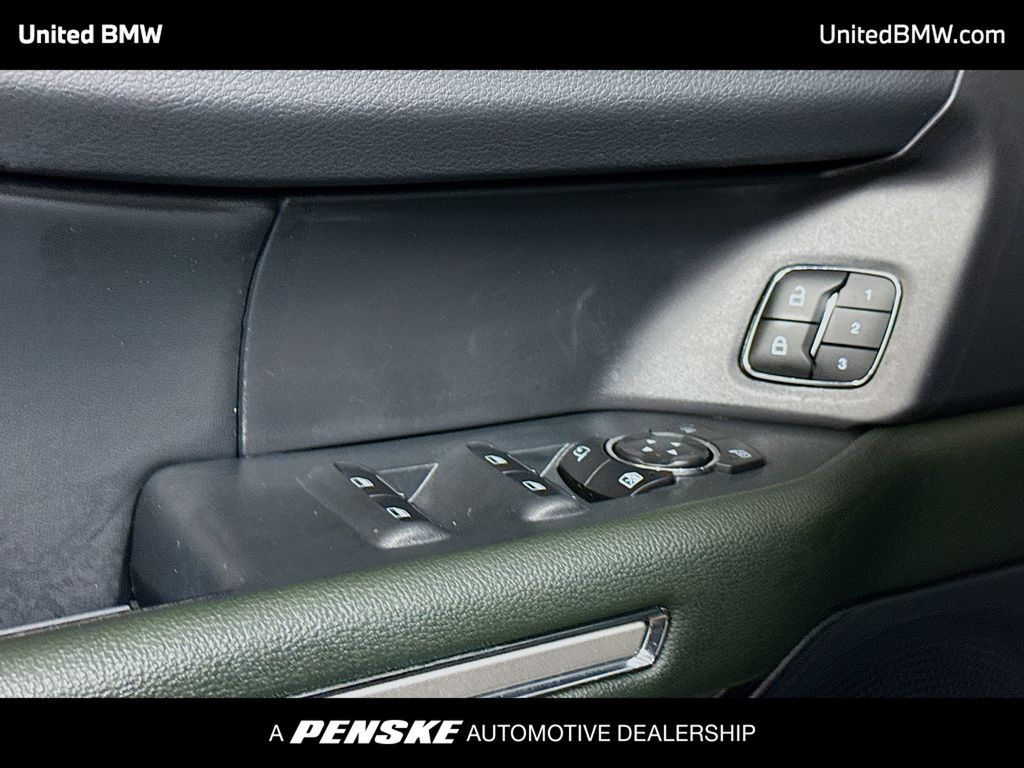 Thumbnail: 2022 Ford Expedition - 3