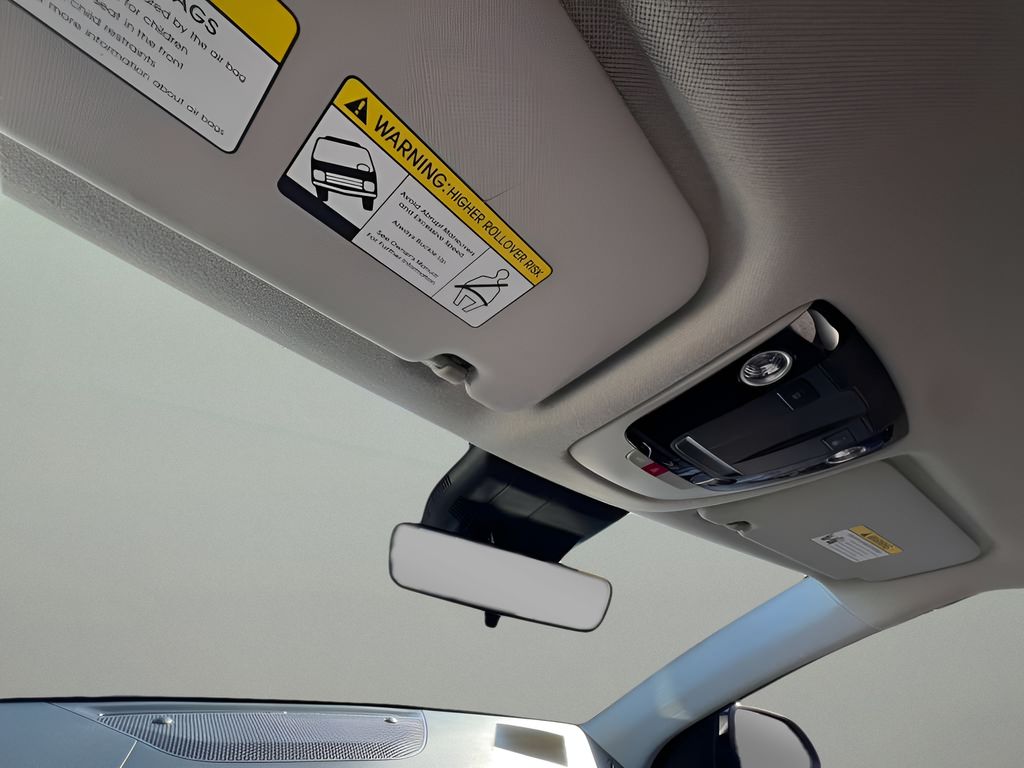 Used 2025 Kia Seltos SUV