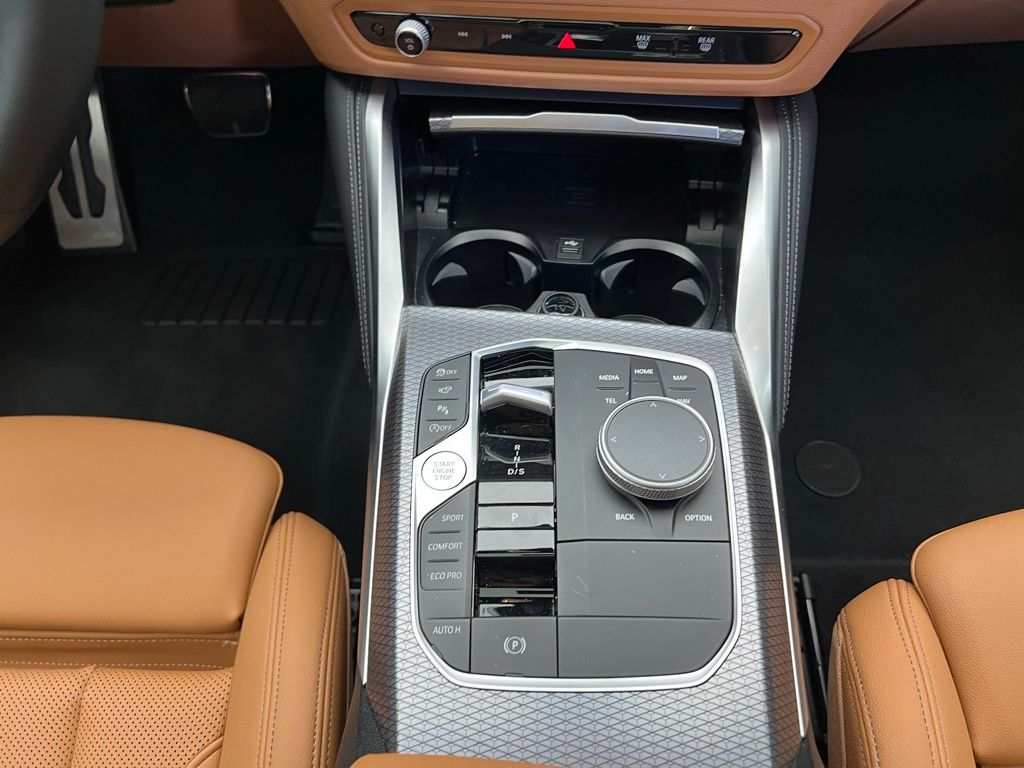 Thumbnail: 2025 BMW 4 Series - 17