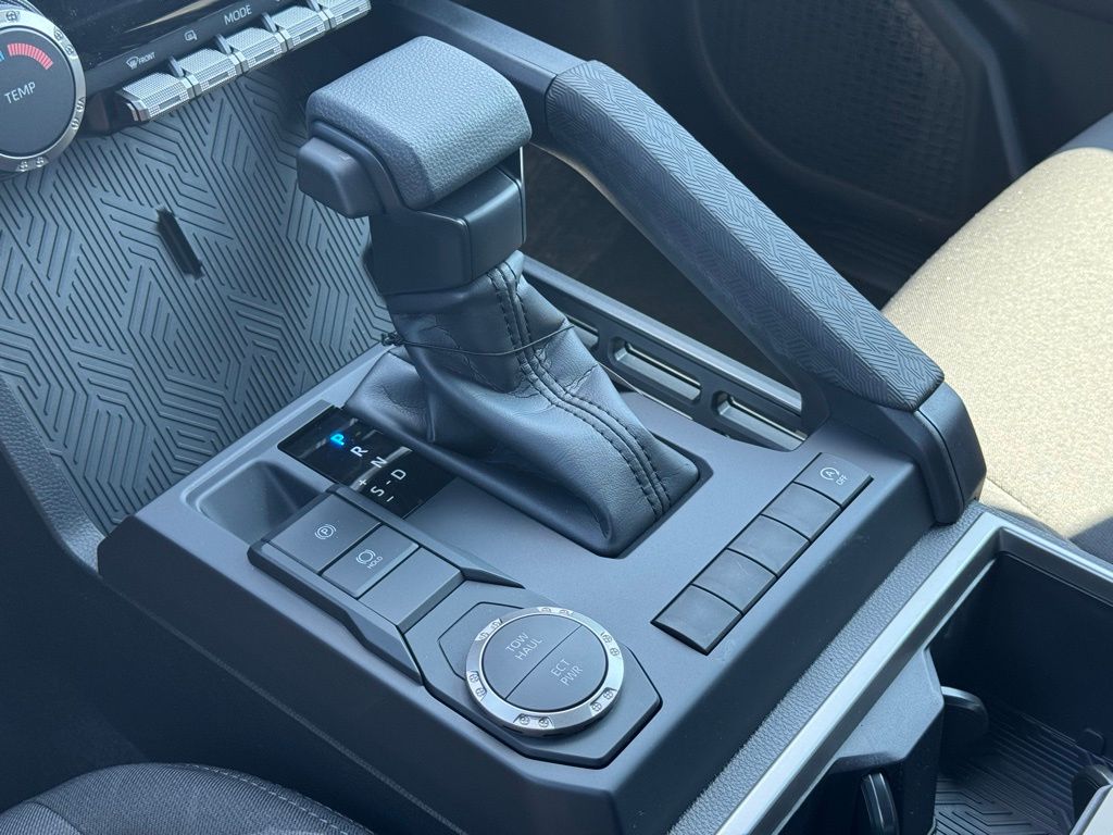 2025 Toyota Tacoma SR5 Double Cab photo 19