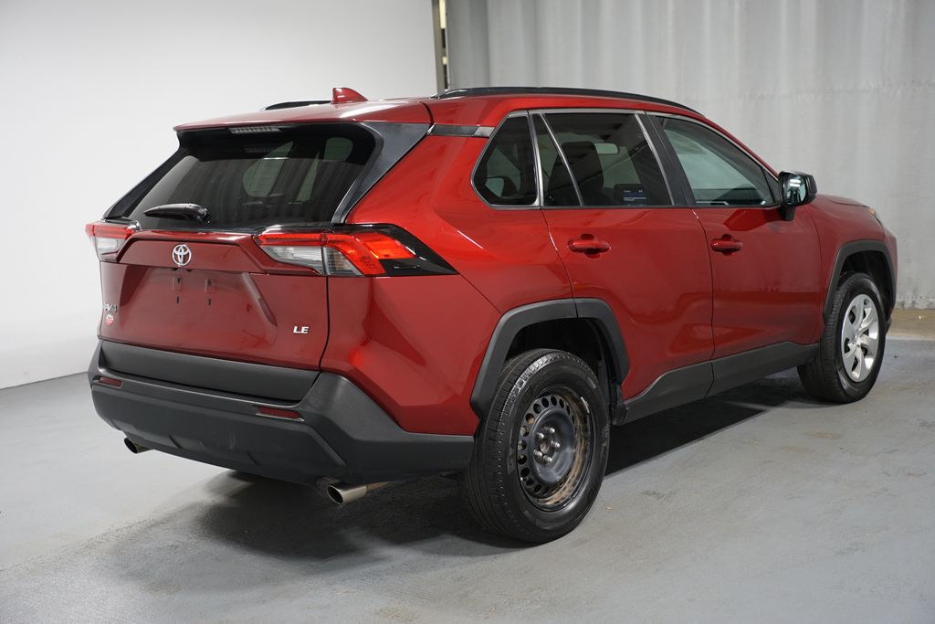 Thumbnail: 2020 Toyota RAV4 - 8