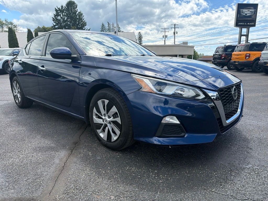 2021 Nissan Altima 2.5 S Blue at Bob Ruth Ford