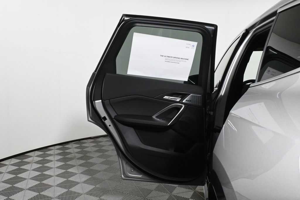 Thumbnail: 2025 BMW X1 - 32