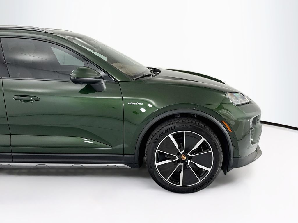 New 2026 Green Porsche  image 11