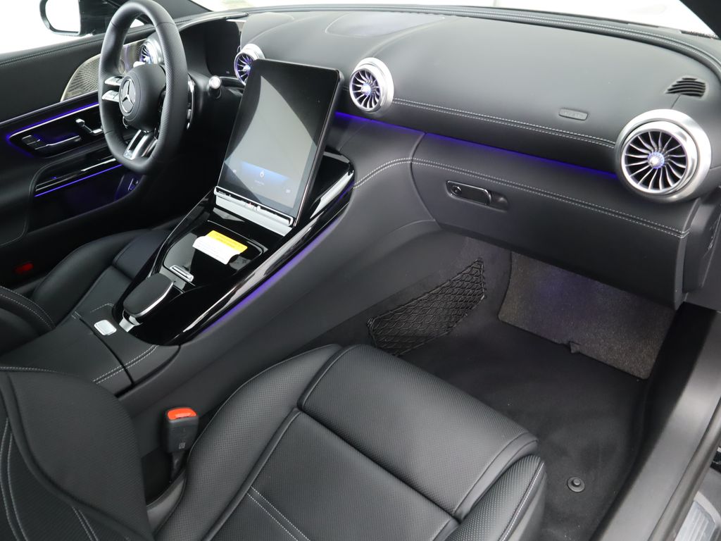 Thumbnail: 2025 Mercedes-Benz AMG GT - 19