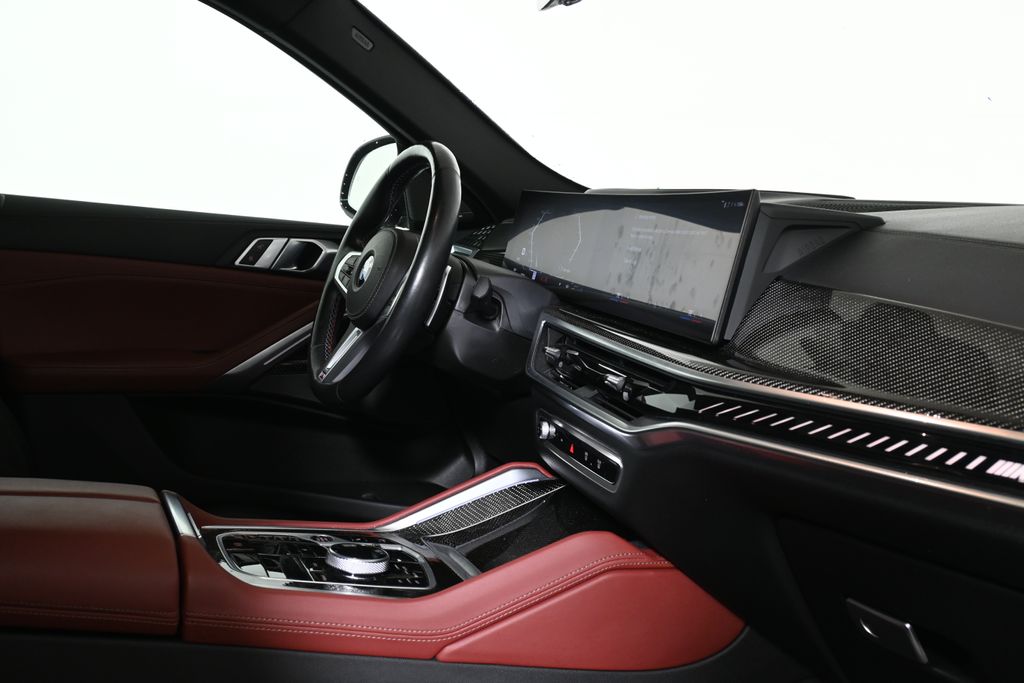 Thumbnail: 2024 BMW X6 - 8