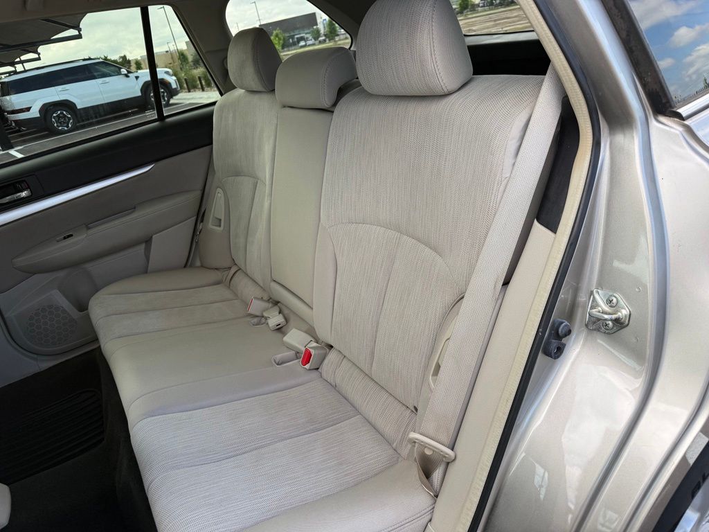 Thumbnail: 2014 Subaru Outback - 23