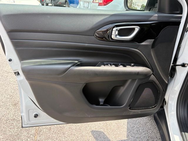 2026 Jeep Compass Latitude Altitude - Photo 23