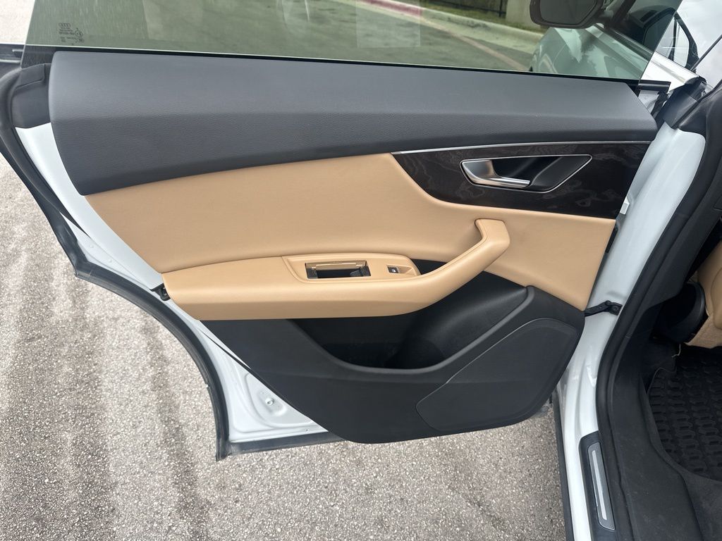 Used Car 2023 Audi Q8  For Sale Under $50,000 In Austin, Texas