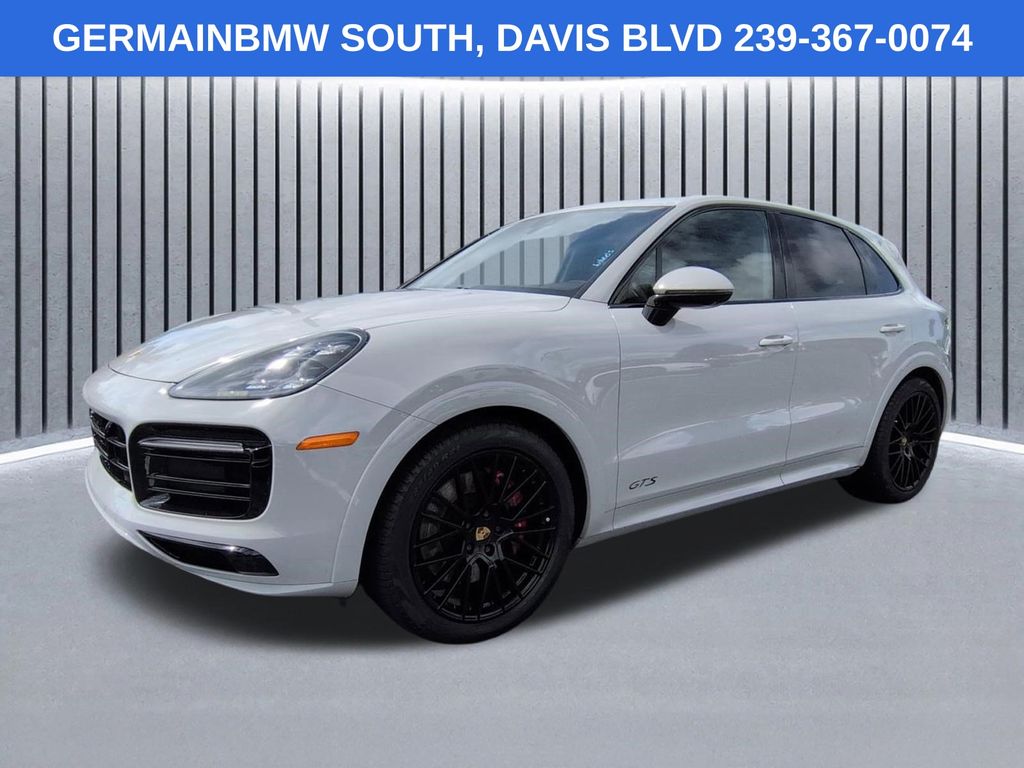 2022 Porsche Cayenne GTS