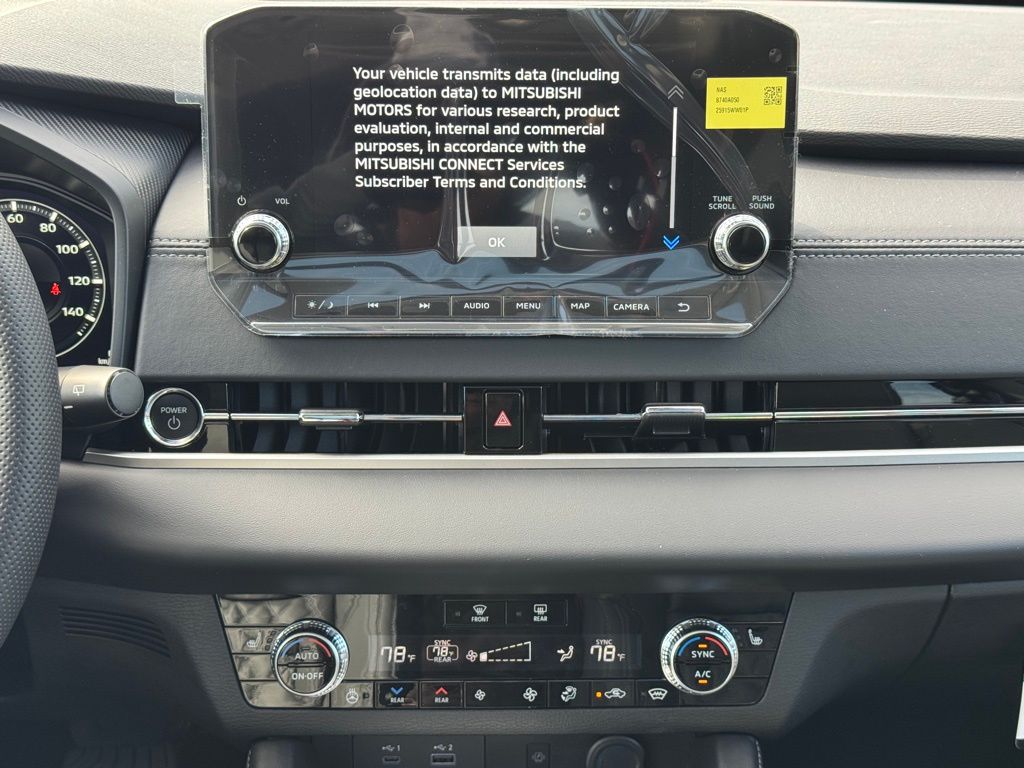 2025 Mitsubishi Outlander PHEV SEL photo 15