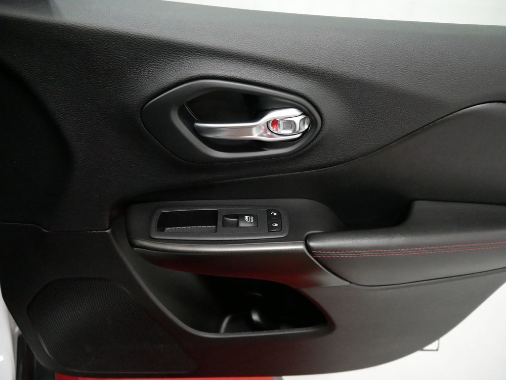 2025 Toyota Tundra Limited - Photo 60