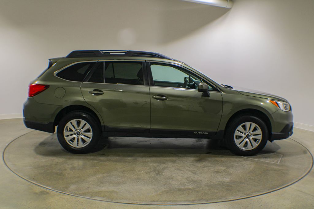 Used 2016 Green Subaru 2.5i Premium image 6