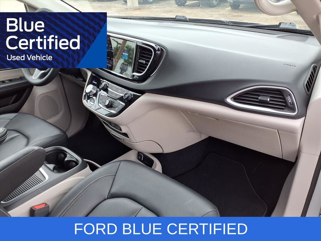 2024 Chrysler Pacifica Touring L Silver at Mac Haik CDJR North Houston