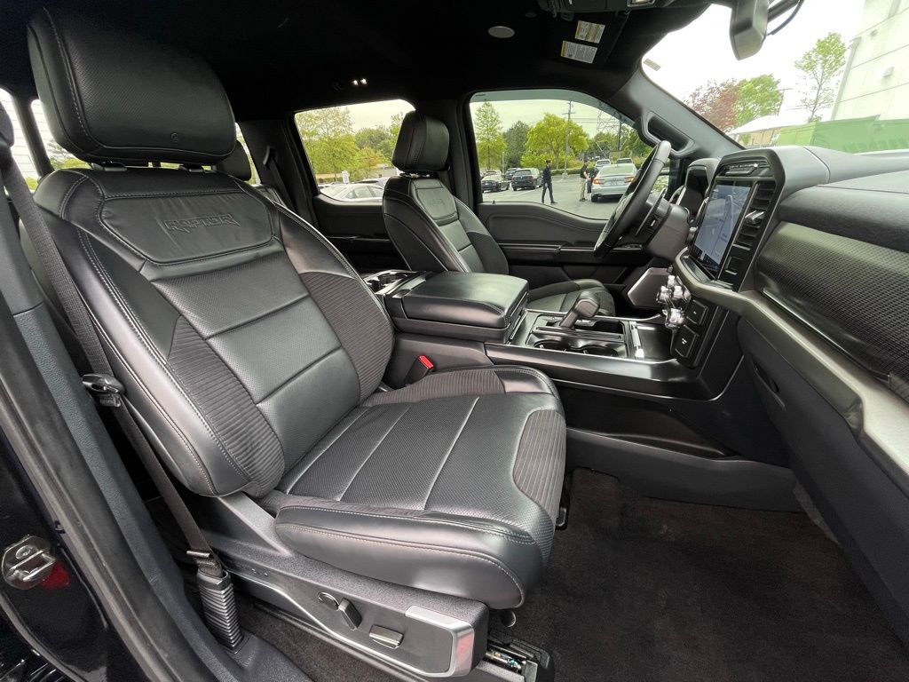 2021 Ford F-150 Raptor 29