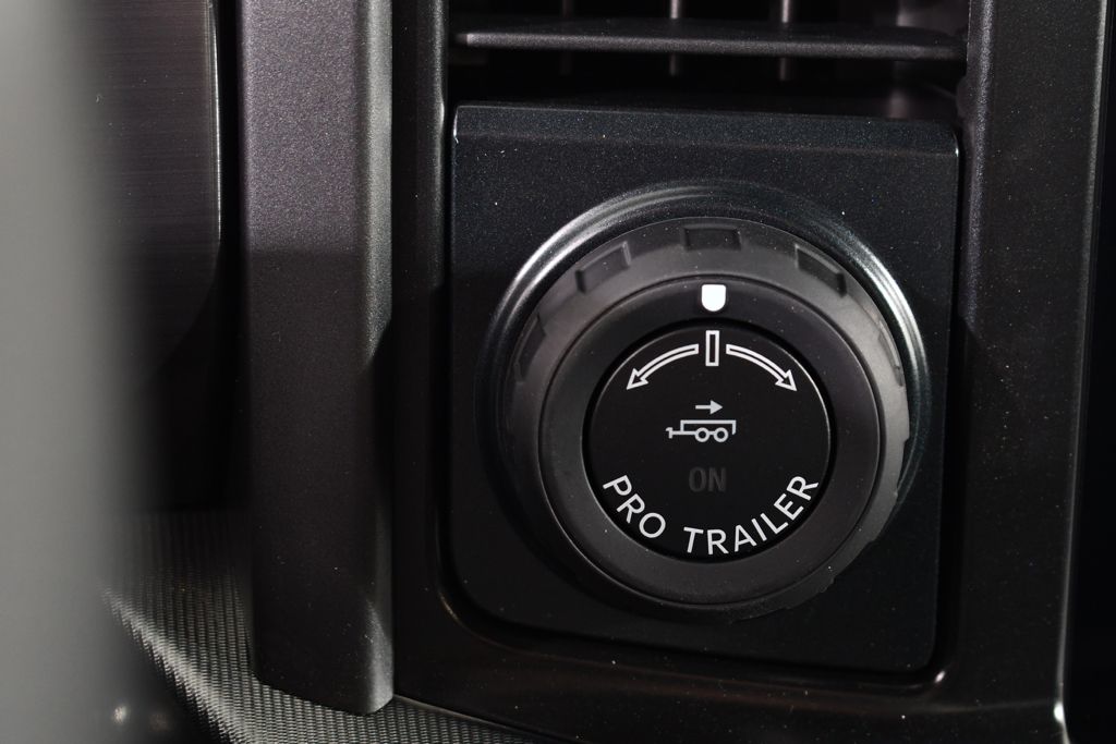 New 2026 Black Ford Lariat image 29