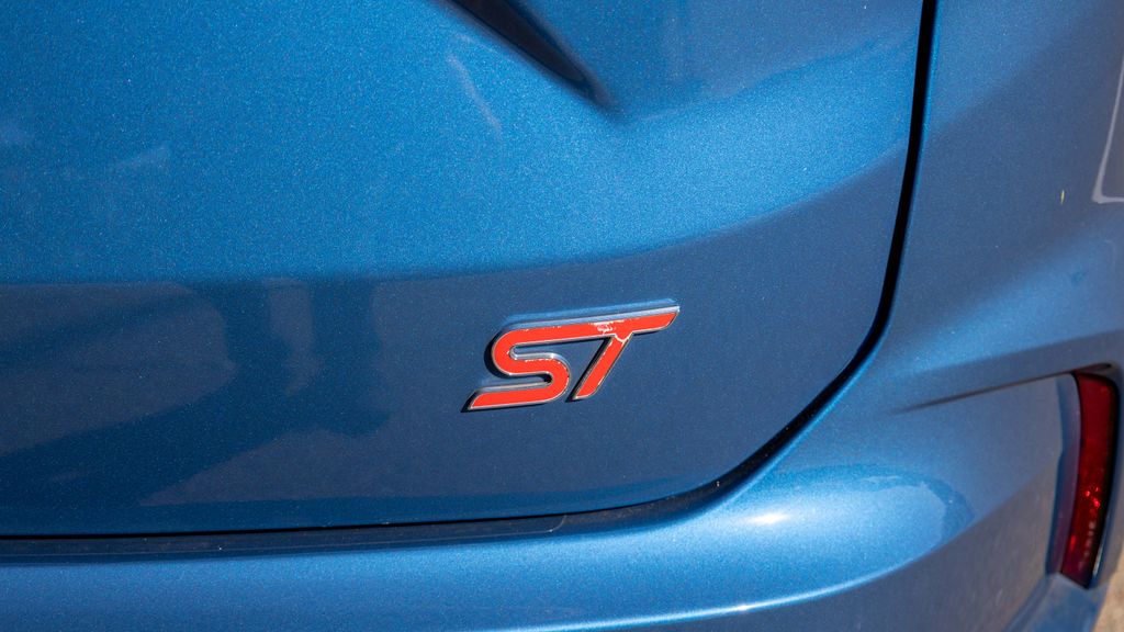 Used 2019 Ford Edge ST 4D Sport Utility