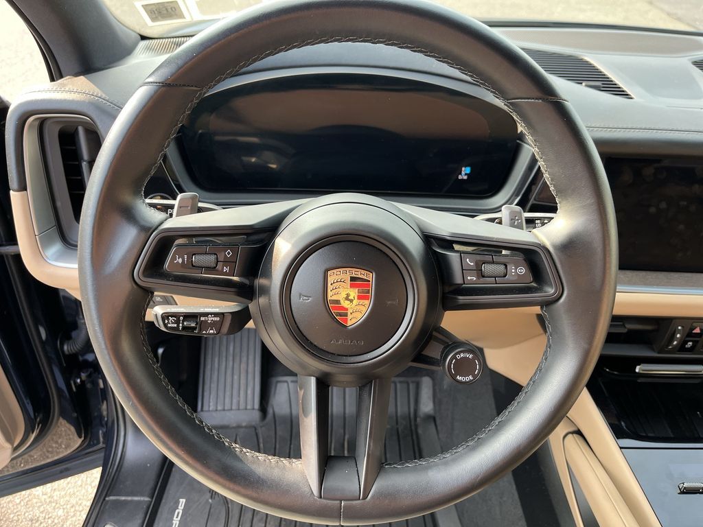 Thumbnail: 2024 Porsche Cayenne - 14