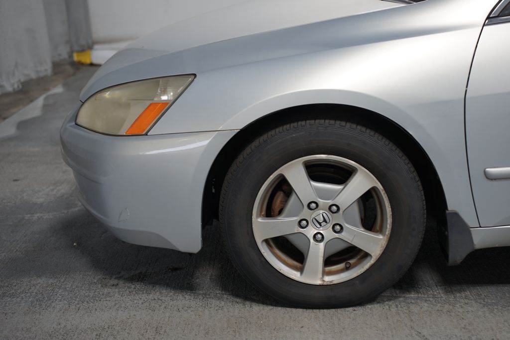 Thumbnail: 2005 Honda Accord - 5