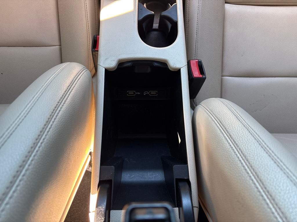 2016 Cirrus White Mercedes-Benz CLA CLA 250 FWD Sedan