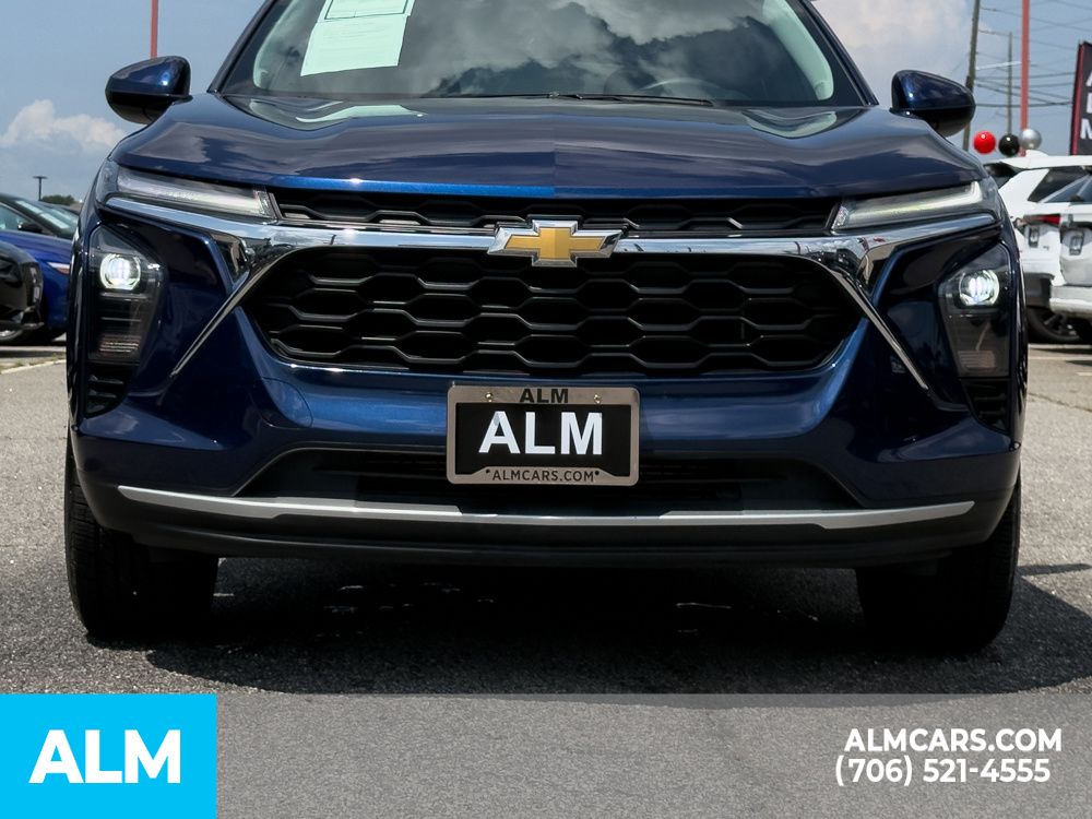Used 2024 Blue Chevrolet LT image 8