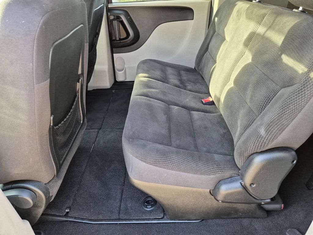 Used Car 2018 Dodge Grand Caravan  Se For Sale Under $15,000 In Austin, Texas