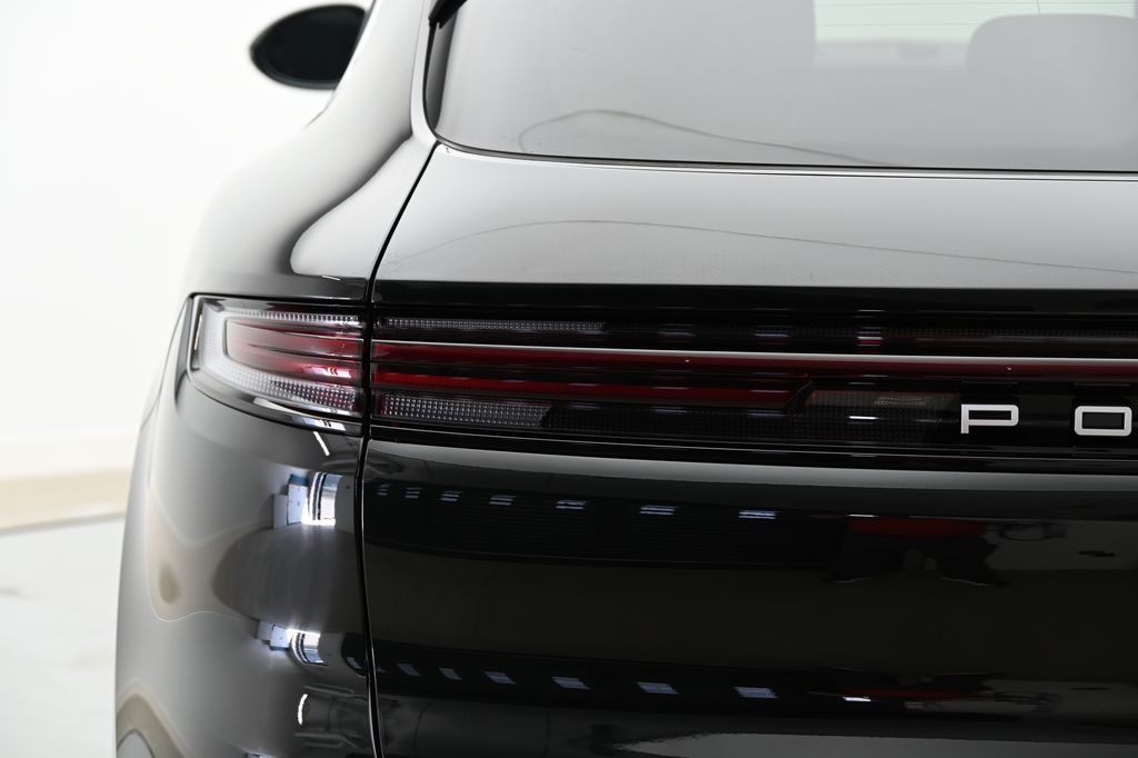 2024 Porsche Cayenne  13
