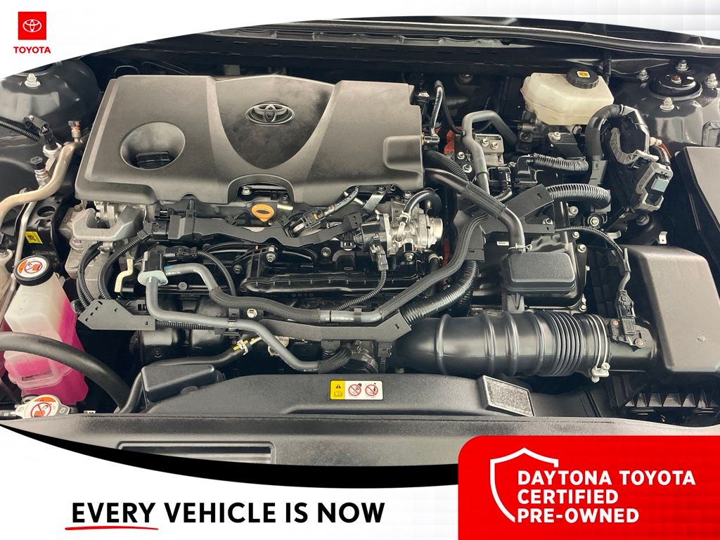 2025 Toyota Camry LE - Photo 27