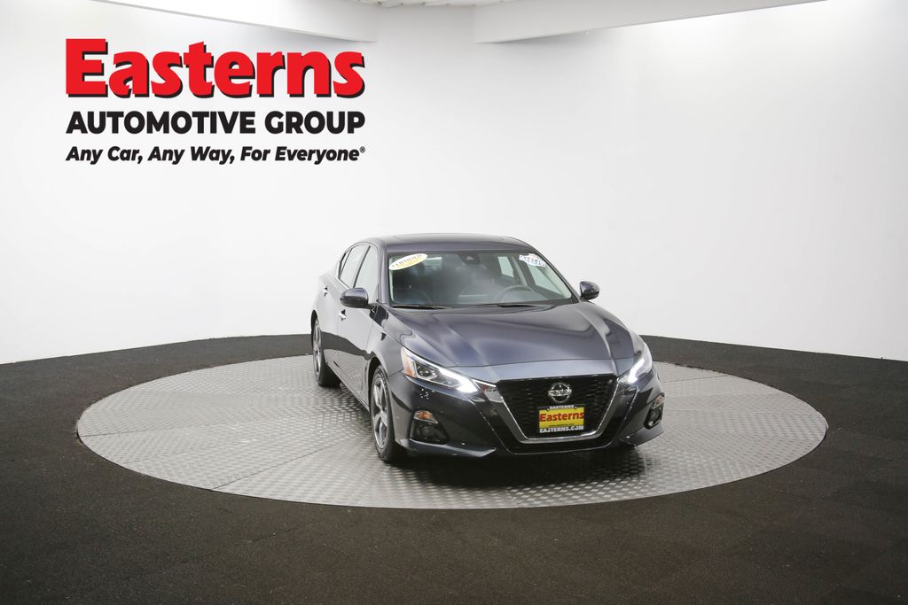 Used 2022 Blue Nissan 2.5 SL image 50