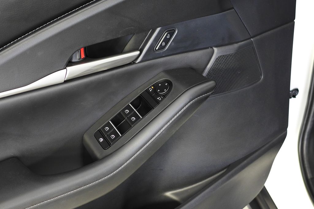 2023 Mazda CX-30 Select 12