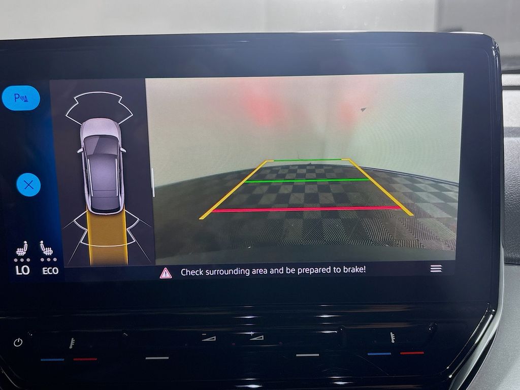 2021 Volkswagen ID.4 Pro