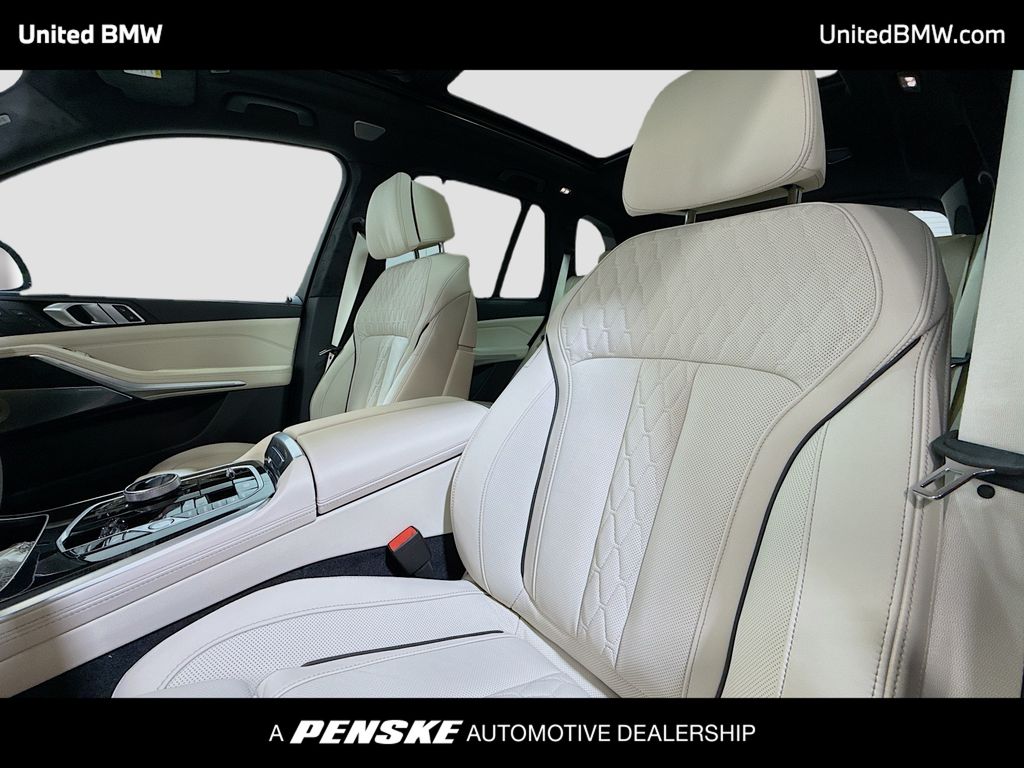 Thumbnail: 2026 BMW X5 - 5