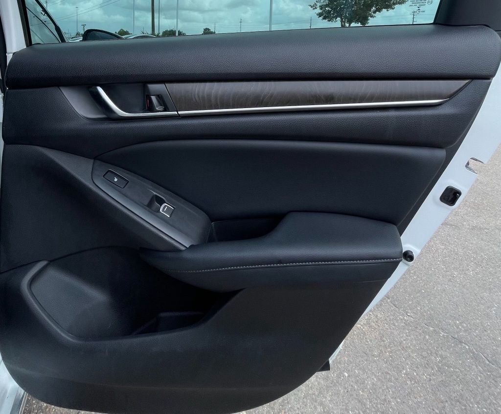 2018 Honda Accord Touring White at Cook Ford