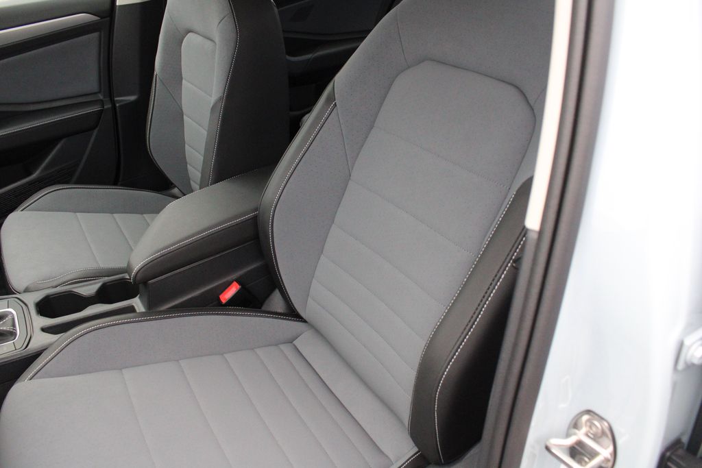 New 2027 Gray Volkswagen 1.5T SE image 6